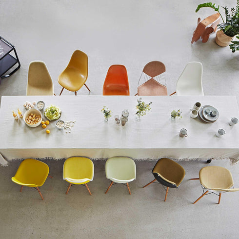 Cadeira Eames em Plástico DSW / Ácer Dourado